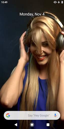 DJ Girl with Headphones 4K Video Wallpaper screenshot 3