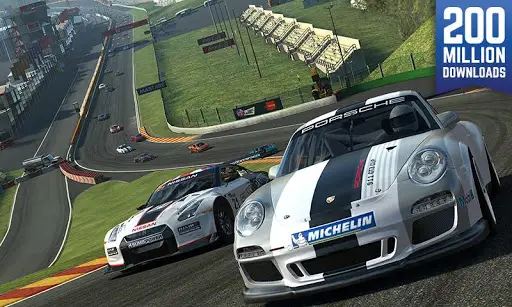 Real Racing  3 screenshot 4