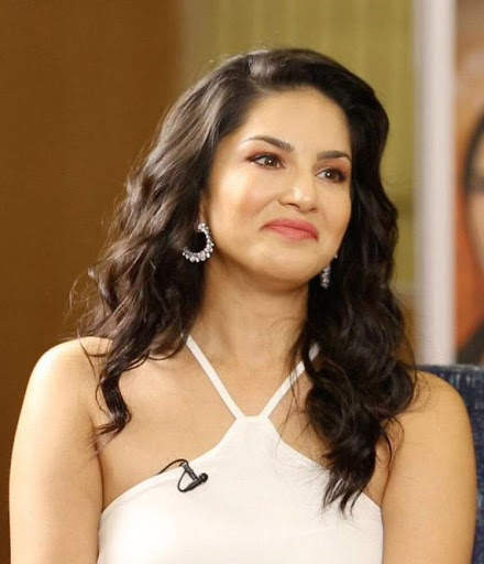 Sunny Leone Wallpapers HD screenshot 4