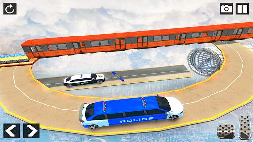 Police Limo Car Stunts - Mega Ramp Car Racing Game screenshot 4