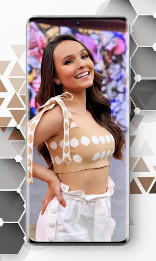 Larissa Manoela Wallpapers HD New screenshot 5