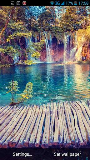 Waterfall 3D Live Wallpaper screenshot 2
