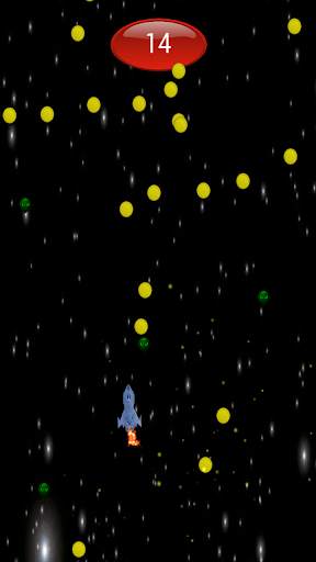 SpaceShip Free Fun Arcade Game screenshot 2