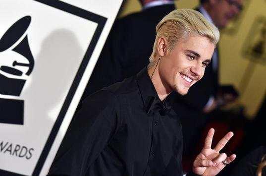 Justin Bieber screenshot 11