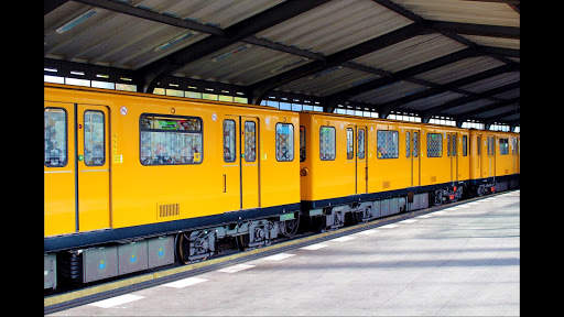 TRAM. URBAN WALLPAPER screenshot 2