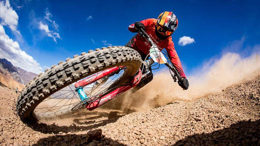 Bike Mayhem Mountain Racing Wallpaper screenshot 1