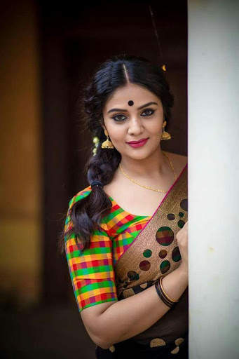Srimukhi Wallpapers HD screenshot 2