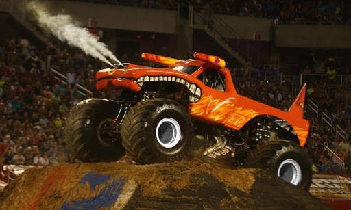 Monster Truck Titans Simulator Driver 2020 screenshot 2
