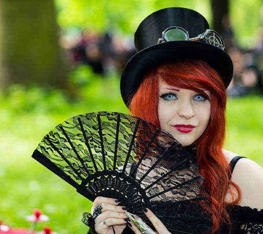 Sexy Hot German Girl Wallpapers HD screenshot 6