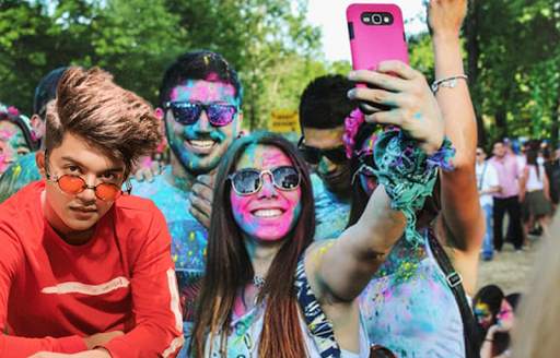 Selfie with Riyaz Aly 14 Photo Editor screenshot 5