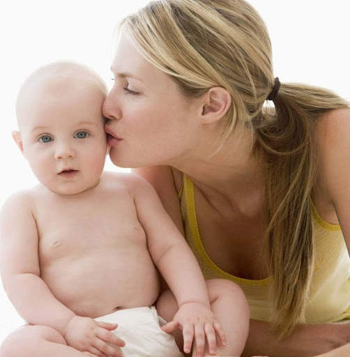 Mom And Baby Wallpapers HD screenshot 5