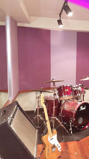 Real shot Escape"MUSIC STUDIO" screenshot 1