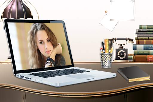 Laptop Photo Frame screenshot 1
