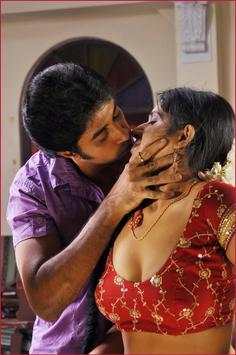 Hot Bhojpuri Video - होट भोजपुरी screenshot 2
