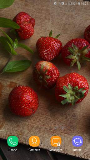 Strawberry Wallpaper 12 تصوير الشاشة