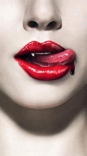 Vampires Live Wallpaper HD screenshot 1