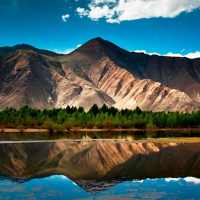 Mountains Wallpapers on 9Apps