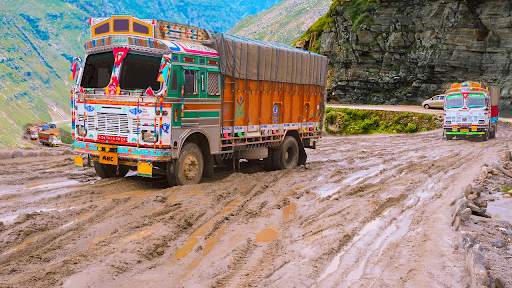 Indian Cargo Truck Simulator screenshot 4