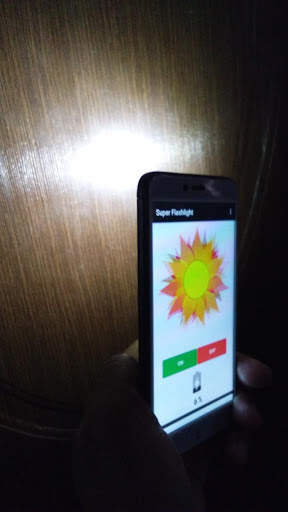 Super Flashlight screenshot 5