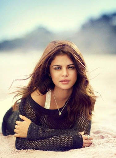 Selena Gomez Wallpapers HD 3 تصوير الشاشة