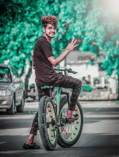 New Bike Poses For Boys screenshot 2