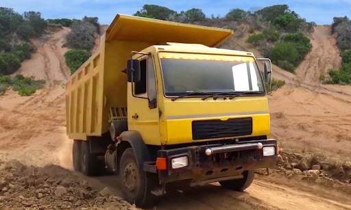 Cargo Truck Transport Driving Simulator Game 2021 screenshot 2