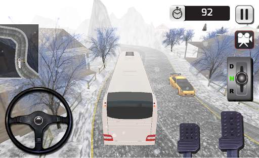 Musim Dingin Tour Bus Simulato screenshot 2
