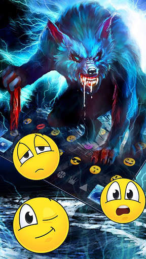 Lightning Blue Wild Wolf Keyboard Theme screenshot 3