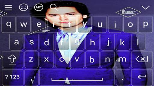 Cole Sprouse Keyboard 3 تصوير الشاشة