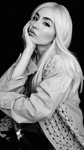 Ava Max Wallpaper screenshot 7