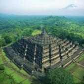 CANDI BOROBUDUR