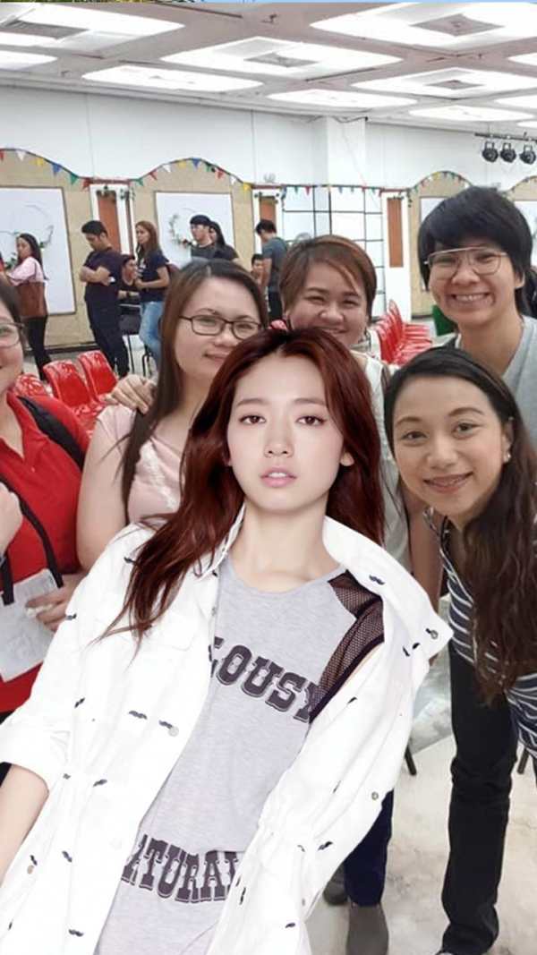Selfie With Park Shin Hye screenshot 5