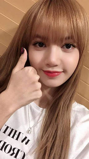 Blackpink Lisa Wallpapers 4 تصوير الشاشة