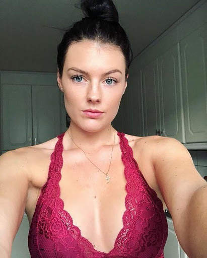 Sexy Hot Swedish Girl Wallpapers HD screenshot 10