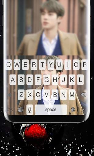 Keyboard BTS Jin Theme screenshot 5