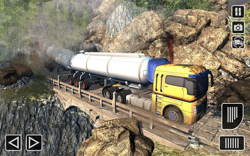 Realistic Off Road Extreme Truck driving Simulator screenshot 1