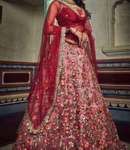 Bridal Lehenga Designs 2021 - Best Wedding Dresses screenshot 1