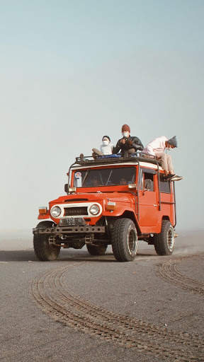 Land Cruiser Wallpaper screenshot 3