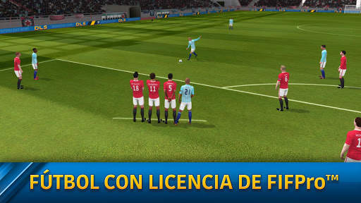 Dream League Soccer screenshot 1