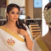 Hot Saree Models Wallpaper icon