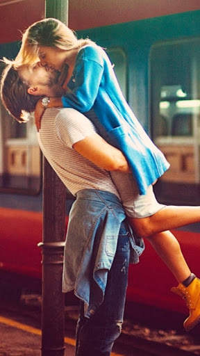 Kissing Video Status screenshot 5
