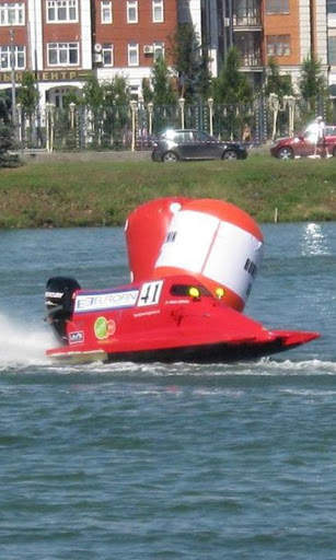 Wallpapers Formula 1 On Water screenshot 2