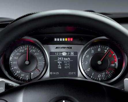 Car Jigsaw Puzzles Mercedes Benz SLS Game screenshot 4