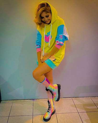 Karol sevilla wallpaper 2020 screenshot 1