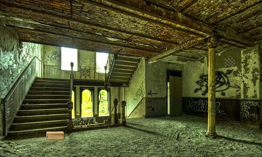 Escape Game Haunted Sanatorium screenshot 3