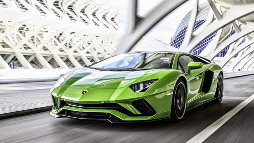 Stunning Lamborghini Huracan Wallpaper screenshot 2