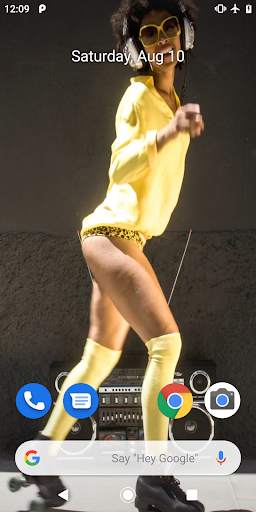 Disco Girl Dancing Video Wallpaper screenshot 1