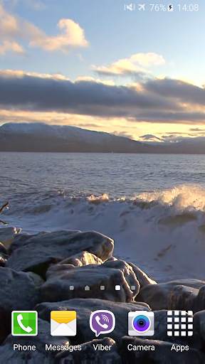 Waves on Rocks Video Wallpaper screenshot 1