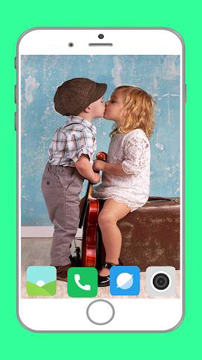 Cute Baby Kiss Full HD Wallpaper screenshot 10