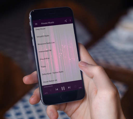 House Music Radio screenshot 4